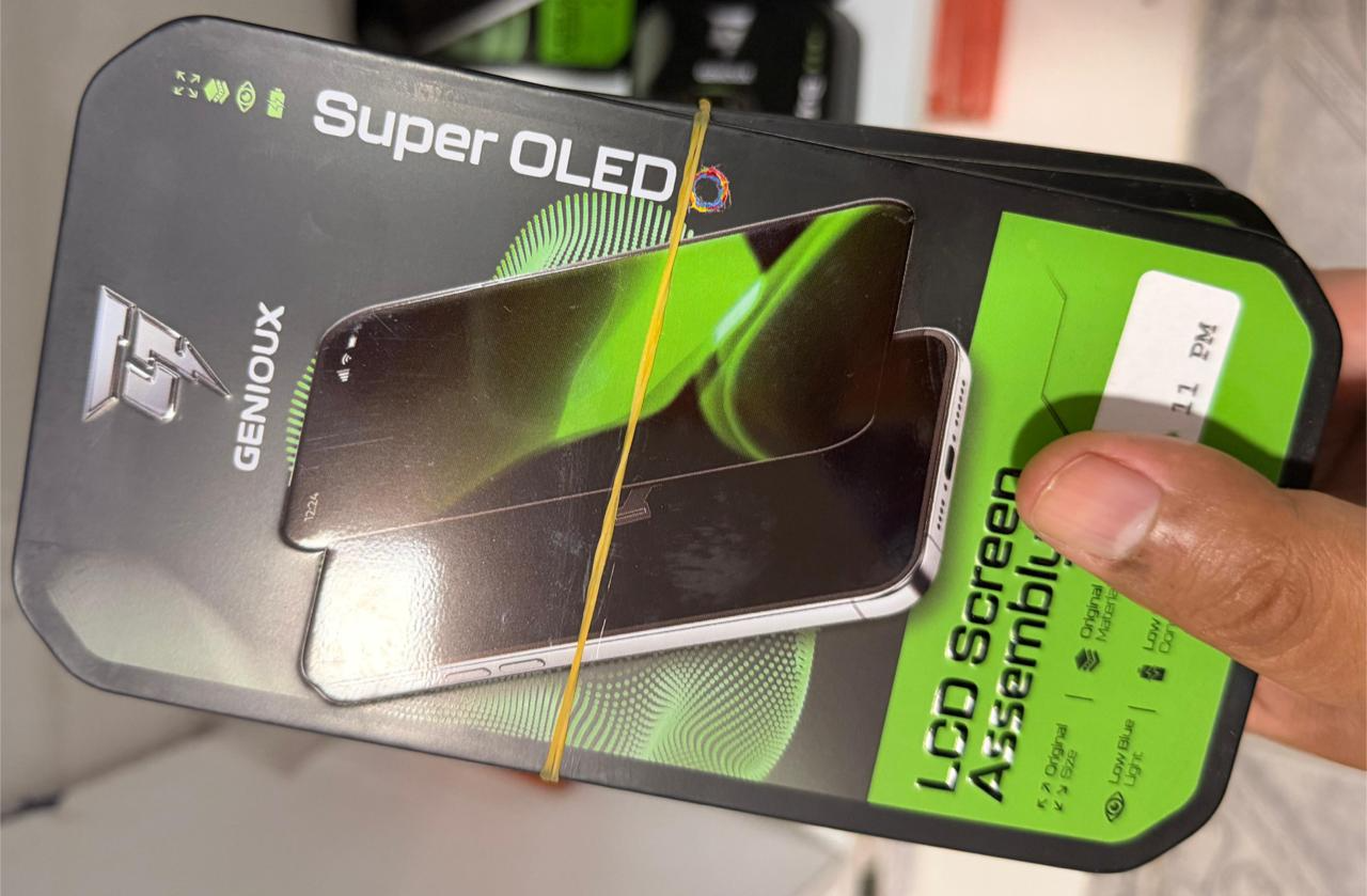(CAIXA 060) IPHONE X OLED GENIOUX 