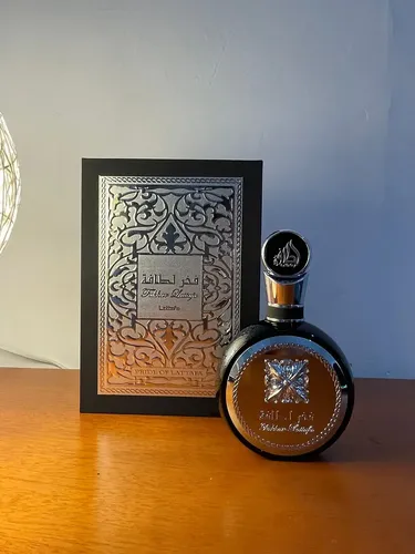 PERFUME ARABE FAKHAR PRETO 100ML ORIGINAL